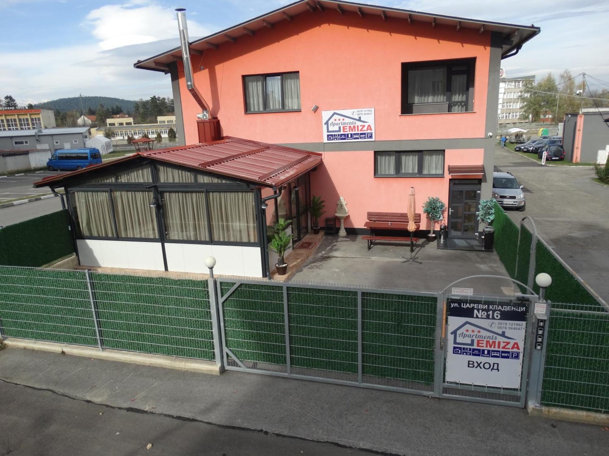 Apartments Emiza Samokov Exterior photo